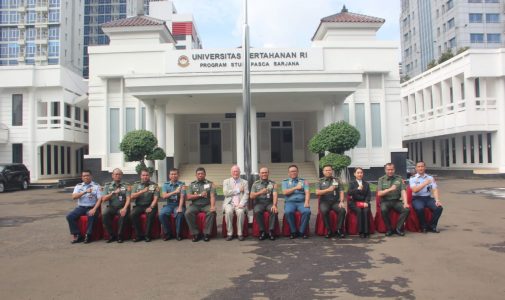 Rektor Unhan RI Menerima Kunjungan Courtesy Call Professor Ron Matthew Guru Besar bidang Ekonomi Pertahanan Cranfield University, British United Kingdom.