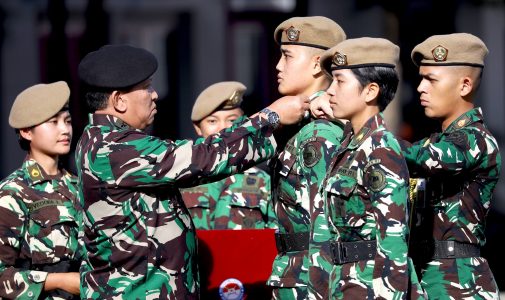 Unhan RI Laksanakan Upacara Kenaikan Pangkat Prajurit Kadet Mahasiswa Unhan RI Tahun 2024