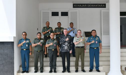 Rektor Unhan RI Menerima Kunjungan Courtesy Call Duta Besar Selandia Baru Mr. Kevin Burnett, ONZM,