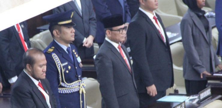 Rektor Unhan RI Hadiri Pelantikan Anggota DPR, DPD, dan MPR RI 2024-2029 Bersama Kadet Mahasiswa.