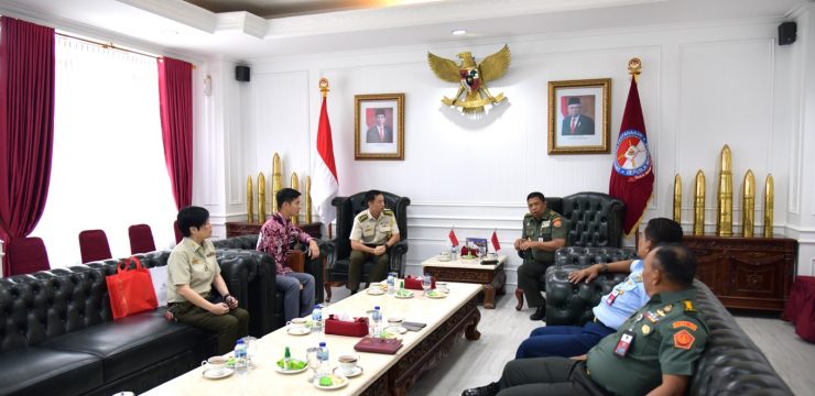 Rektor Unhan RI Terima Kunjungan Courtesy Call Delegasi Singapore Army Attace
