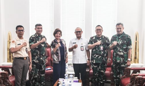 Rektor Unhan RI Terima Kunjungan Prof. Dr. Ir. Lienda Aliwarga Handojo, M.Eng., Guru Besar ITB, Bahas Pembentukan Prodi Magister Ketahanan Pangan.