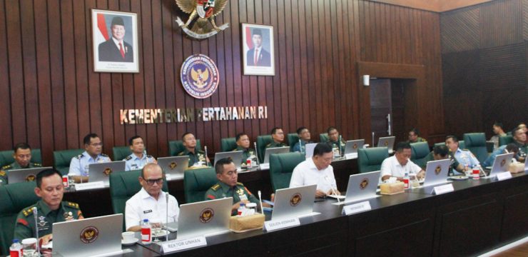 Rektor Unhan RI Menghadiri Kegiatan Rapim Kemhan RI TA.2025.