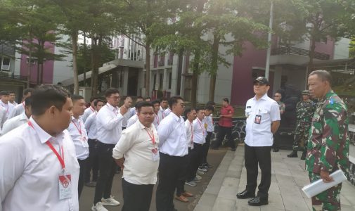 Rektor Unhan RI Berikan Pembekalan kepada Peserta Pendidikan Dasar Militer dan Latihan Manajerial SPPI Batch-III TA 2025.
