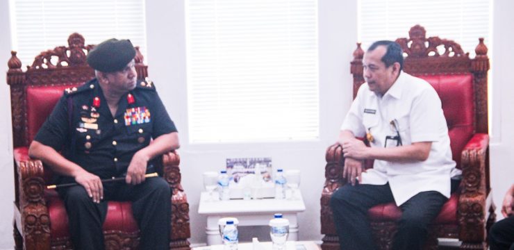 Rektor Unhan RI, Diwakili Wakil Rektor Bidang Kerja Sama, Kelembagaan, Inovasi, dan Teknologi, Menerima Kunjungan Courtesy Call dan Studi Akademik Delegasi National Security and Strategic Studies Sri Lanka.