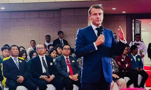 Rektor Unhan RI Hadir dalam Dialog Eksklusif Bersama Presiden Prancis Emmanuel Macron dan Kaum Muda Indonesia sebagai Bagian dari Kegiatan Kunjungan Kenegaraan.
