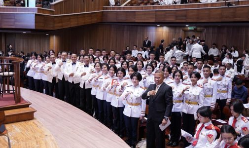 Rektor Unhan RI bersama Sivitas akademika Unhan RI Hadiri Konser Musik Peringatan 100 Tahun Hari Lahir Pahlawan Revolusi D.I. Pandjaitan.