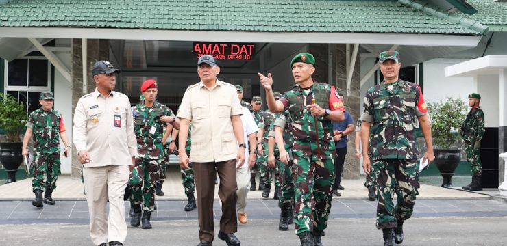 Rektor Unhan RI Dampingi Menhan RI Tinjau Pendidikan SPPI Batch-3 Rindam IV/Diponegoro Tegaskan : SPPI Disiapkan Jadi Penggerak Pembangunan Masa Depan.