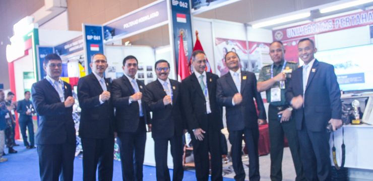 Booth Unhan RI di Indo Defence 2025: Kunjungan Berbagai Kalangan Perkuat Posisi Menuju World Class Defense University