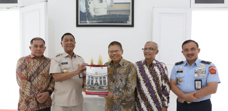 Rektor Unhan RI Terima Kunjungan Audiensi Presiden Direktur PT. Katama Suryabumi dalam Penjajakan Kerja Sama Riset Inovatif.