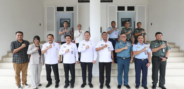 Rektor Unhan RI Letjen TNI (Purn.) Dr. Anton Nugroho Terima Audiensi Indo-Pacific Strategic Intelligence (ISI) yang Dipimpin Letjen TNI (Purn.) Dr. Yoedhi Swastanto