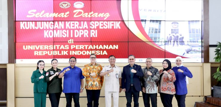 Rektor Unhan RI dan Delegasi Komisi I DPR RI Kaji Arah Strategis Unhan RI Hadapi Era Perang Generasi Baru dan Transformasi Teknologi Global.