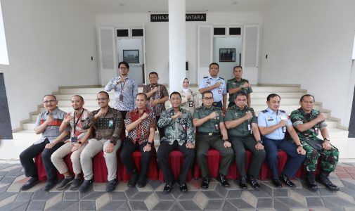 Rektor Unhan RI Terima Audiensi PT. Surya Energi Indotama untuk Sinergi Energi dan Pertahanan.