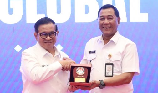 Rektor Unhan RI Dampingi Gubernur DKI Jakarta pada Pembukaan Seminar Nasional tentang Tata Kelola Air untuk Stabilitas dan Kedaulatan Negara