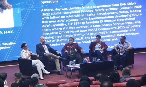 Sesi Kedua IKAHAN–RIDU Seminar 2025: Sinergi Australia–Unhan RI dalam Mengelola Tantangan Pertahanan Regional.