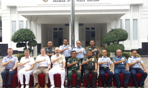 Universitas Pertahanan RI Terima Audiensi Delegasi Ukraine Insights Flyaway Team (UIFT), UK Ministry of Defence.
