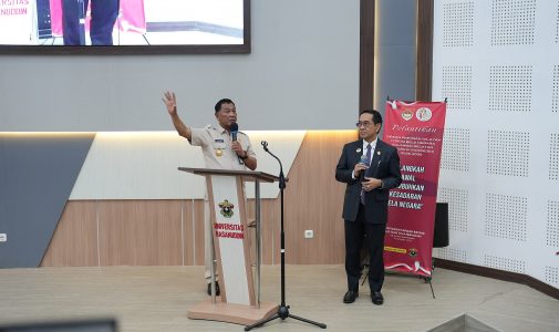 Rektor Unhan RI Sampaikan Kuliah Umum di Universitas Hasanuddin Makassar: Penguatan Komponen Pendukung dan Peran Generasi Muda dalam Bela Negara.