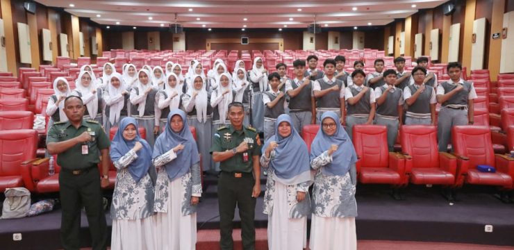 Unhan RI Menerima Kunjungan Edukatif SMAIT Nur Hikmah Bekasi .