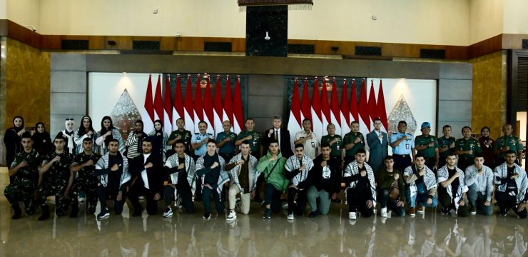Rektor Unhan RI dan Duta Besar Palestina Sambut 22 Calon Kadet Mahasiswa Internasional Palestina Penerima Beasiswa Kemhan RI Gelombang Ke-3.