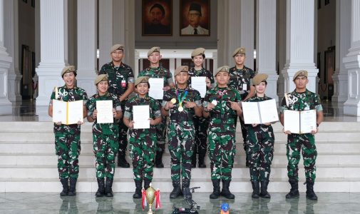 Kadet Mahasiswa Unhan RI Raih Medali Emas pada IPITEX 2026 di Thailand.