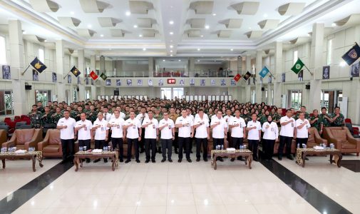 Rektor Unhan RI Berikan Pengarahan kepada Kadet Mahasiswa Unhan RI Cohort -3 Peserta Latsitardanus XLVI Tahun 2026.