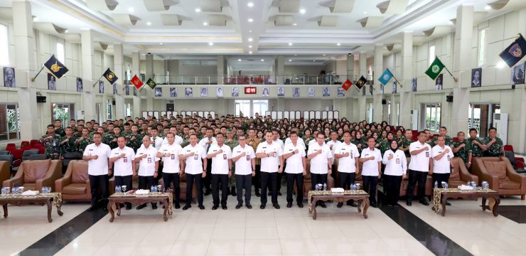 Rektor Unhan RI Berikan Pengarahan kepada Kadet Mahasiswa Unhan RI Cohort -3 Peserta Latsitardanus XLVI Tahun 2026.