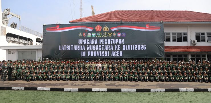 Rektor Universitas Pertahanan Republik Indonesia Beri Pengarahan Pascapenutupan Latsitardanus XLVI 2026, Tegaskan Wawasan Global, Inovasi Strategis, serta Penguatan Jejaring dan Kapasitas Riset Kadet Mahasiswa Unhan RI.